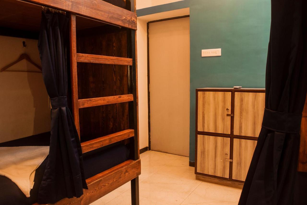 Albergue Jugglers Backpack Pune Exterior foto