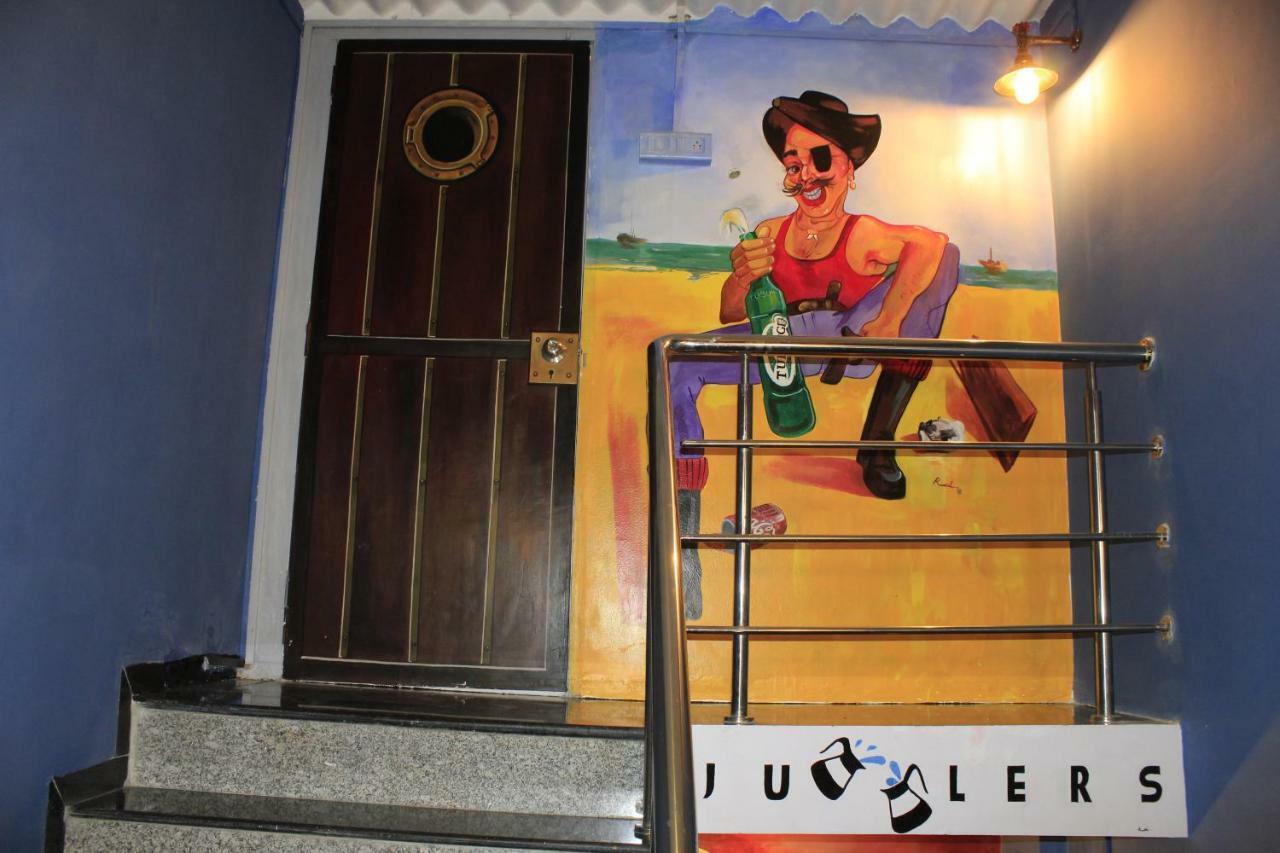 Albergue Jugglers Backpack Pune Exterior foto